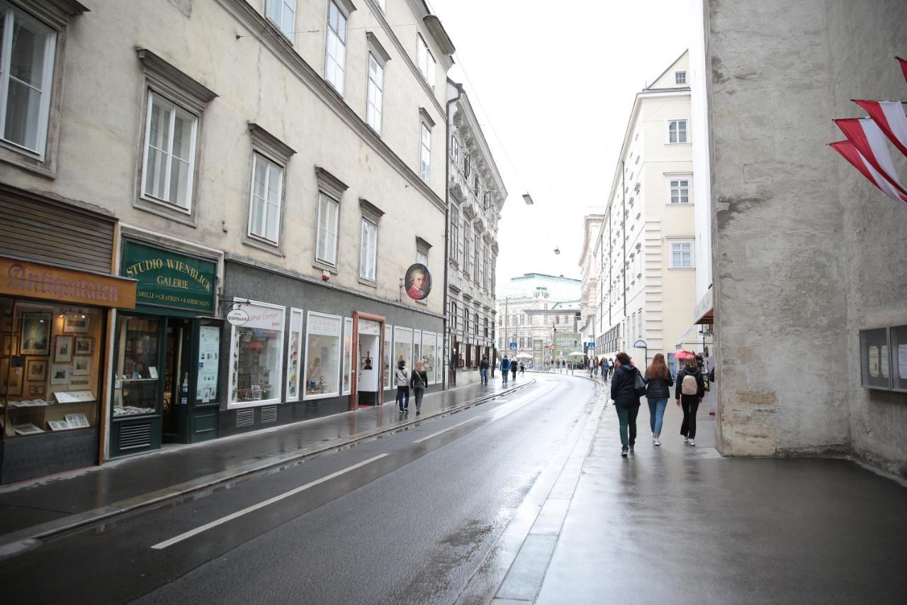 Heart Of Vienna- Next To Albertina Luaran gambar